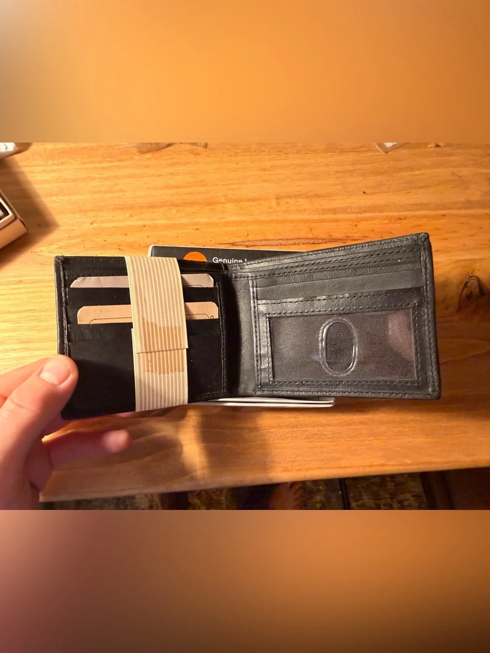 Black Leather Men's Bi-fold Wallet